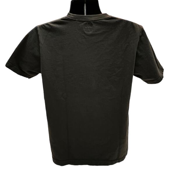 Uniqlo x Capcom UT Street Fighter Akuma Graphic Tee Men’s Medium Black Gamer Tee - Picture 4 of 8